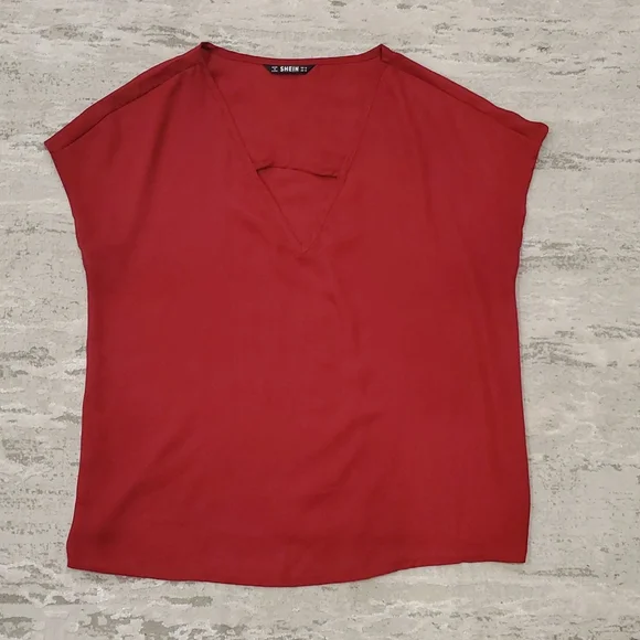 Blouse - Picture 2 of 5